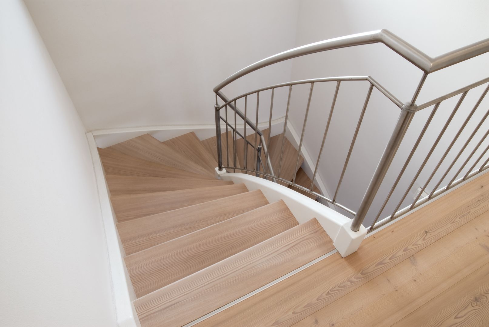 Treppe mit Stahlkonstruktion